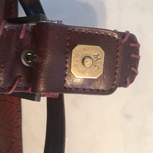 Marc CHANTEL.Leather SHOULDER BAG WITH LEAVES STAMPING - Picture 8 of 8